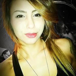 Meet your Posher, Lina